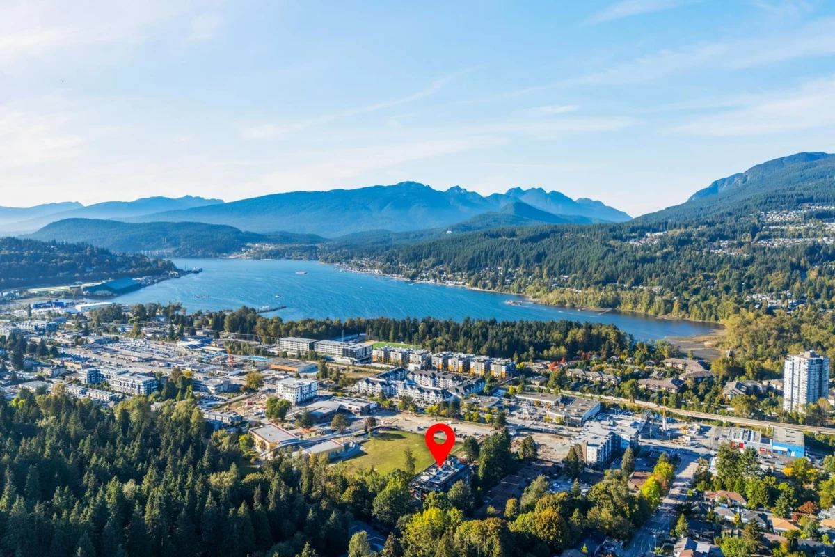 Mudroom Photo of 515 150 James Road, Port Moody, BC
