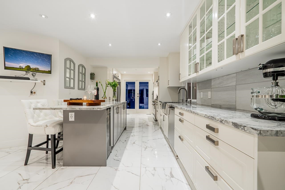 Bedroom 3 Photo of 6446 Marine Drive, West Vancouver, BC