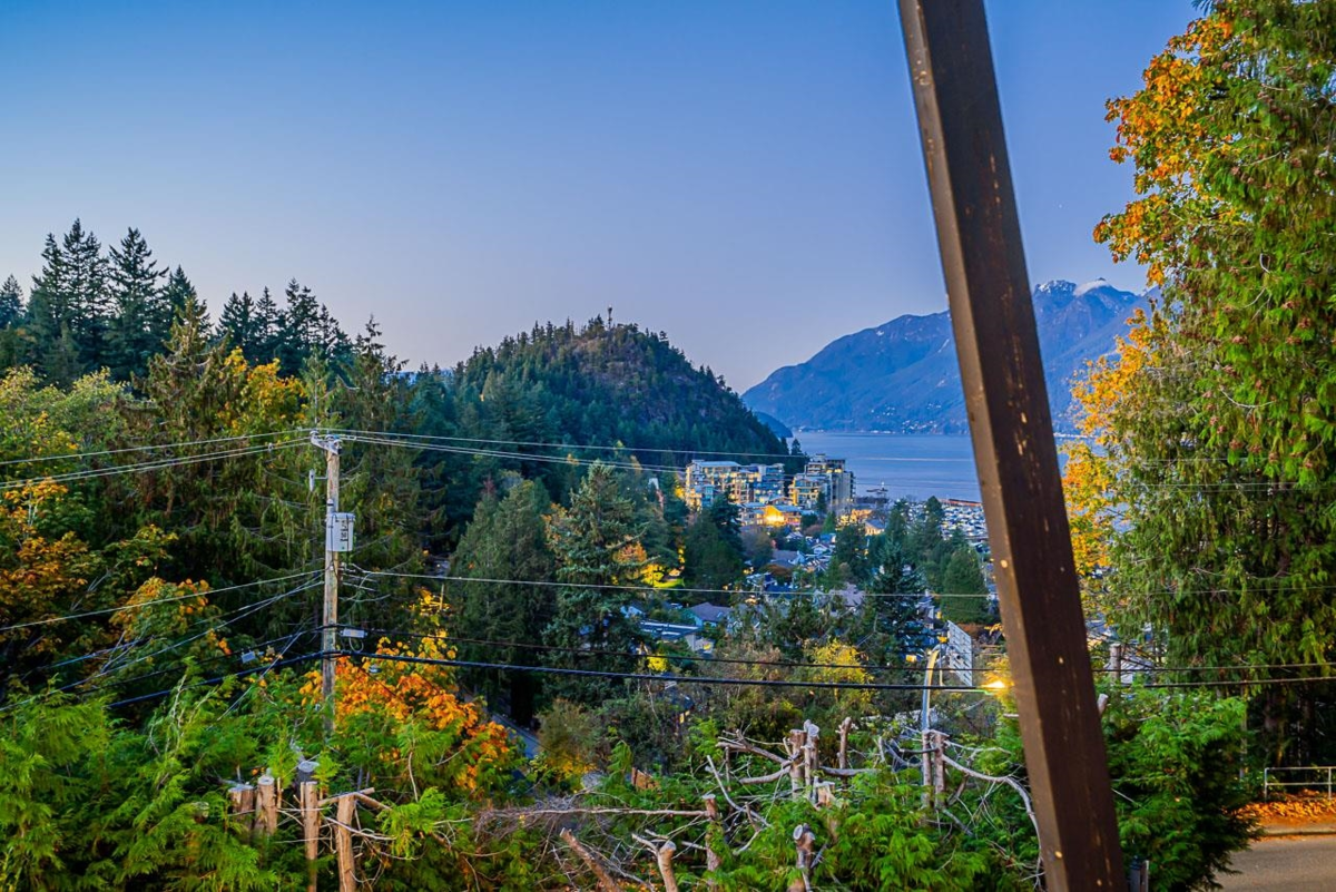 Hallway Photo of 6446 Marine Drive, West Vancouver, BC