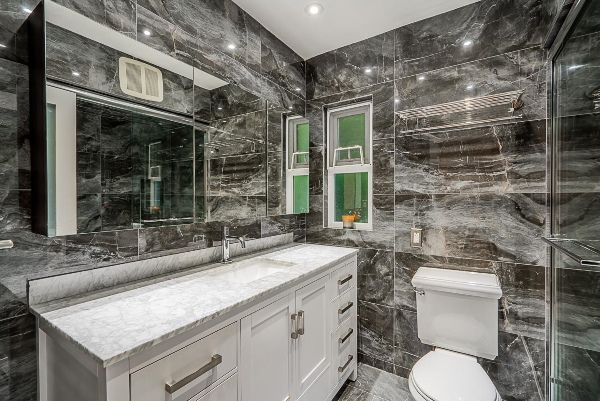 Outdoor Patio Photo of 6446 Marine Drive, West Vancouver, BC