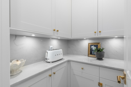 Basement Recreation Room Photo of 18238 20 Avenue, Surrey, BC