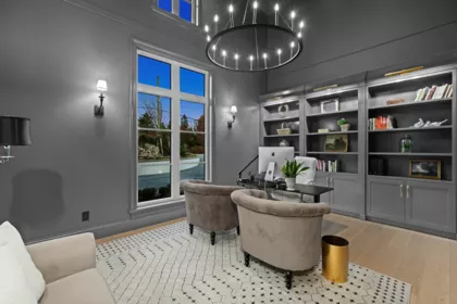 Hallway Photo of 18238 20 Avenue, Surrey, BC