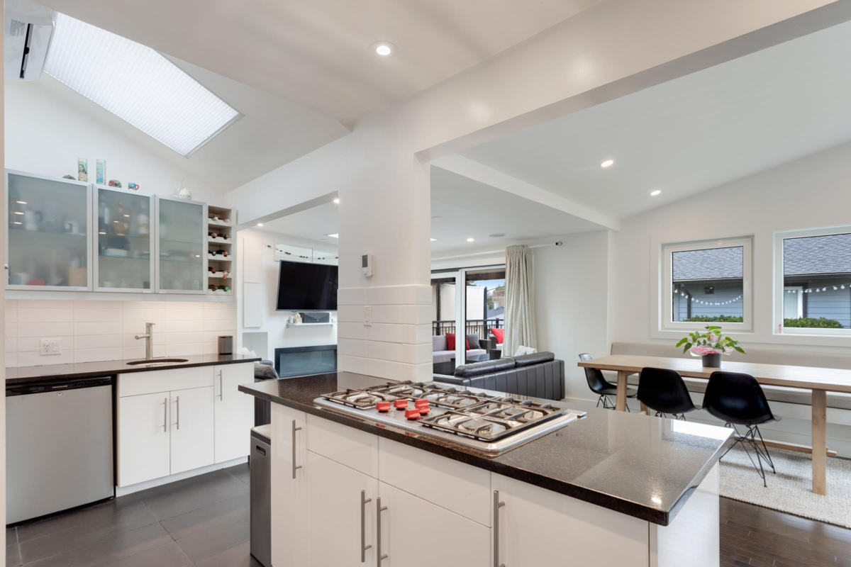 Dining Area Photo of 4219 Graveley Street, Burnaby, BC