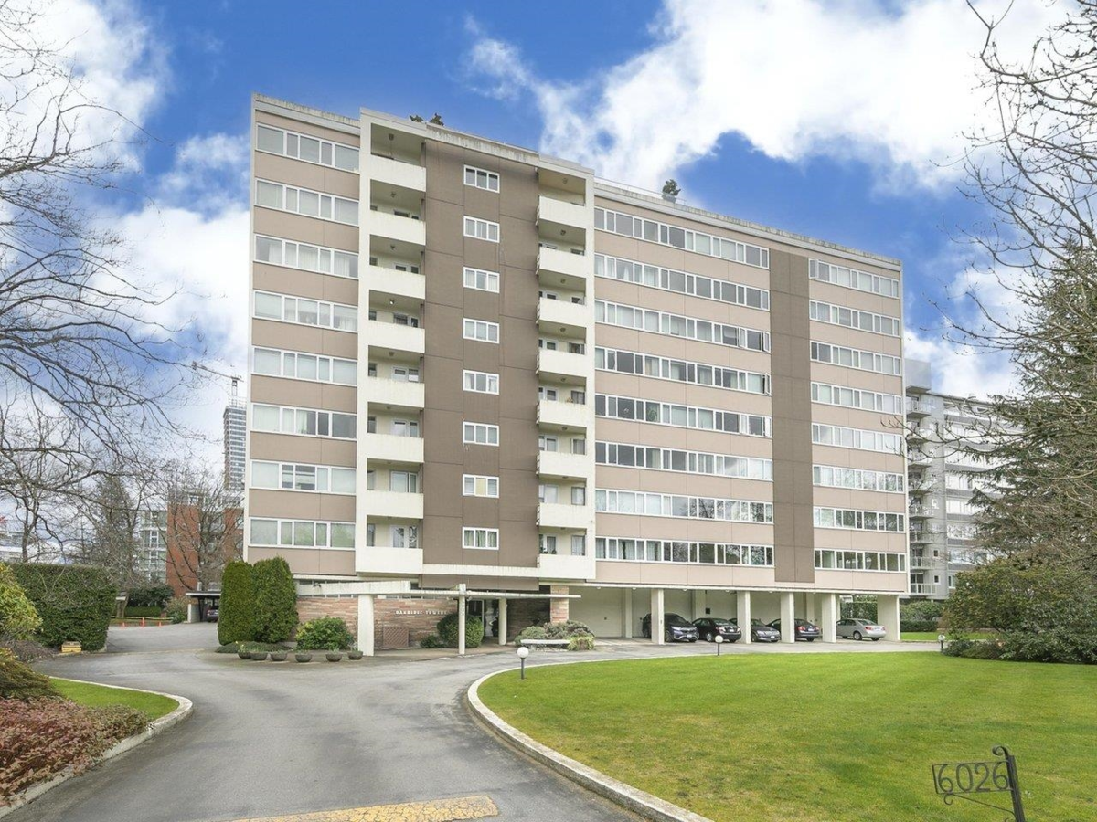 Exterior Rear Photo of 204 6026 Tisdall Street, Vancouver, BC