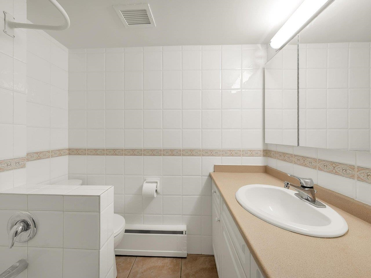 Office / Den Photo of 204 6026 Tisdall Street, Vancouver, BC