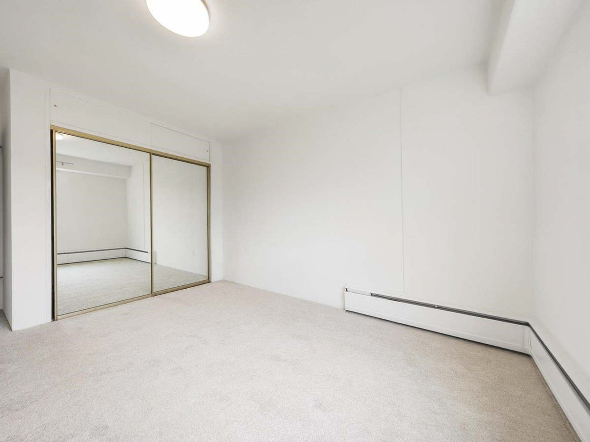 Powder Room Photo of 204 6026 Tisdall Street, Vancouver, BC