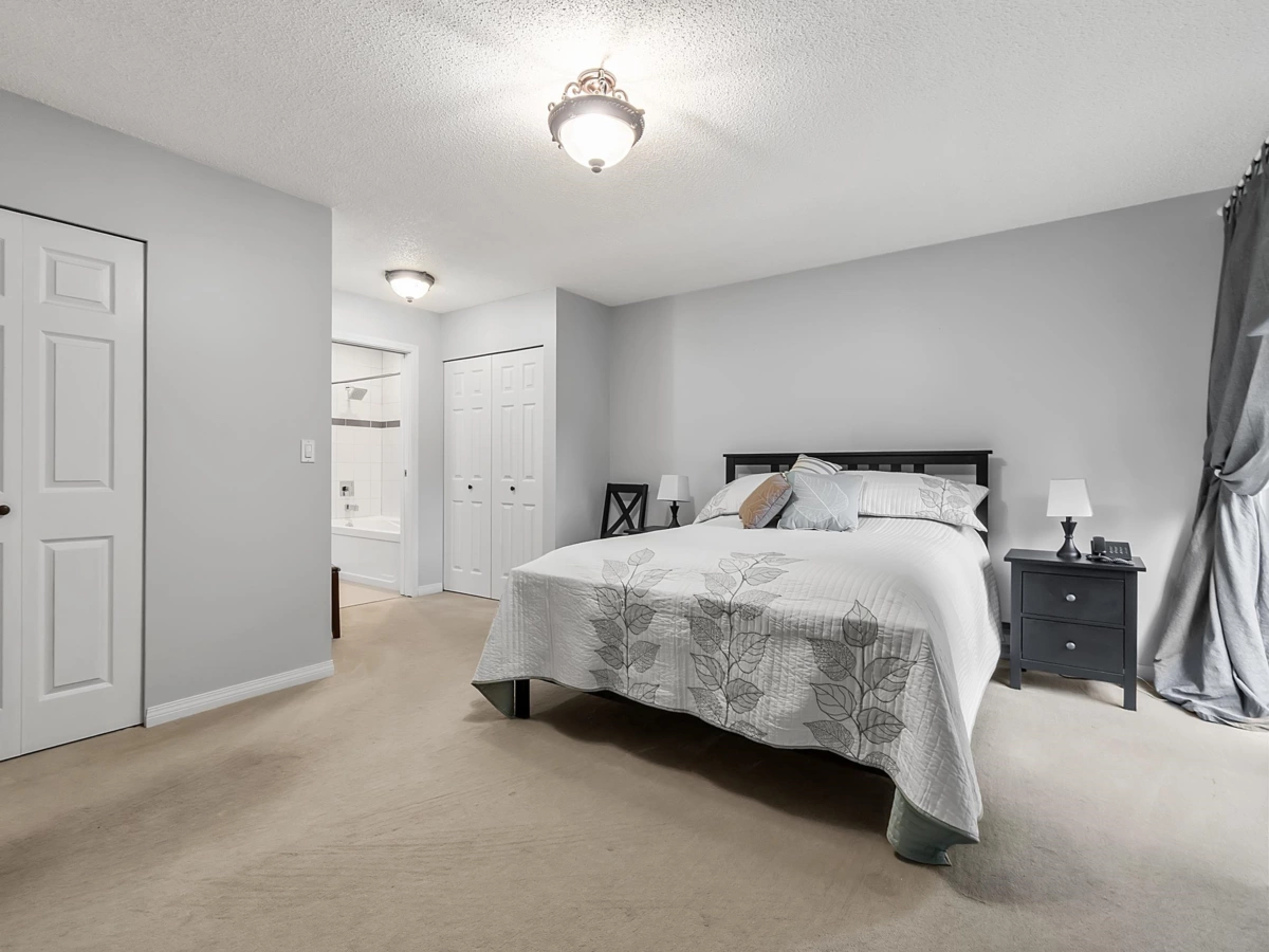 Bedroom 2 Photo of 1833 133a Street, Surrey, BC