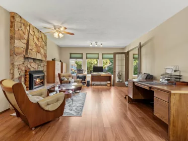 Breakfast Nook Photo of 1833 133a Street, Surrey, BC