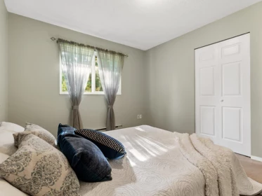 Powder Room Photo of 1833 133a Street, Surrey, BC
