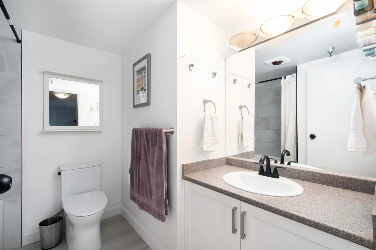 Bedroom 2 Photo of 118 1363 Clyde Avenue, West Vancouver, BC