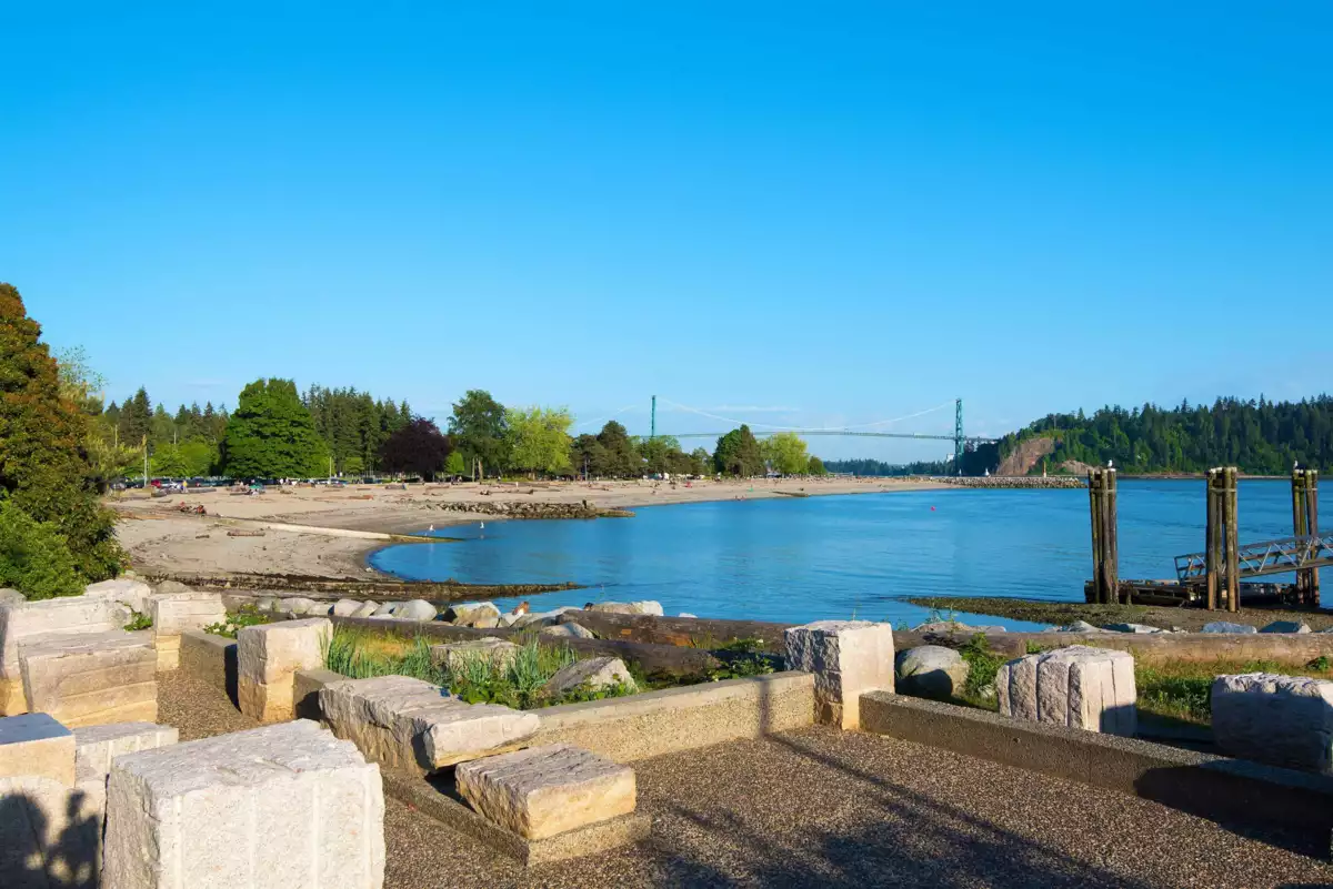 Outdoor Patio Photo of 118 1363 Clyde Avenue, West Vancouver, BC