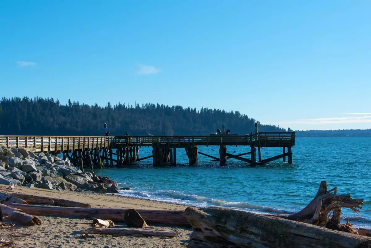 Staircase Photo of 118 1363 Clyde Avenue, West Vancouver, BC
