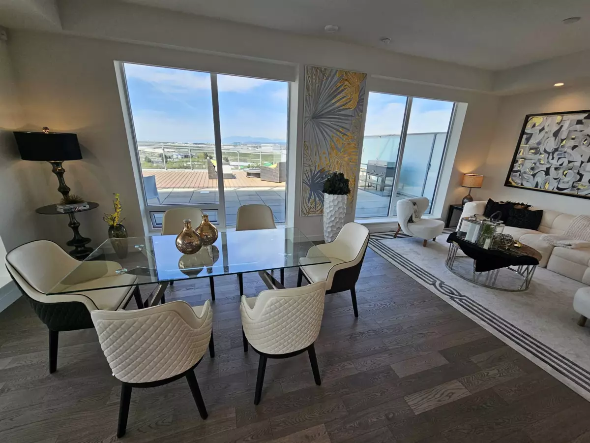 Entry Foyer Photo of 1201 6811 Pearson Way, Richmond, BC