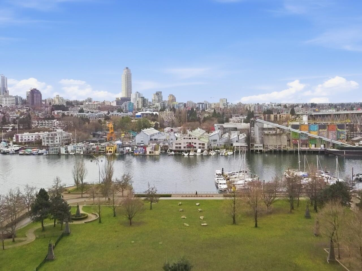 Garage Interior Photo of 4302 1408 Strathmore Mews, Vancouver, BC