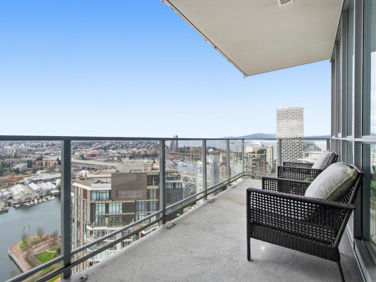 Loft / Bonus Room Photo of 4302 1408 Strathmore Mews, Vancouver, BC