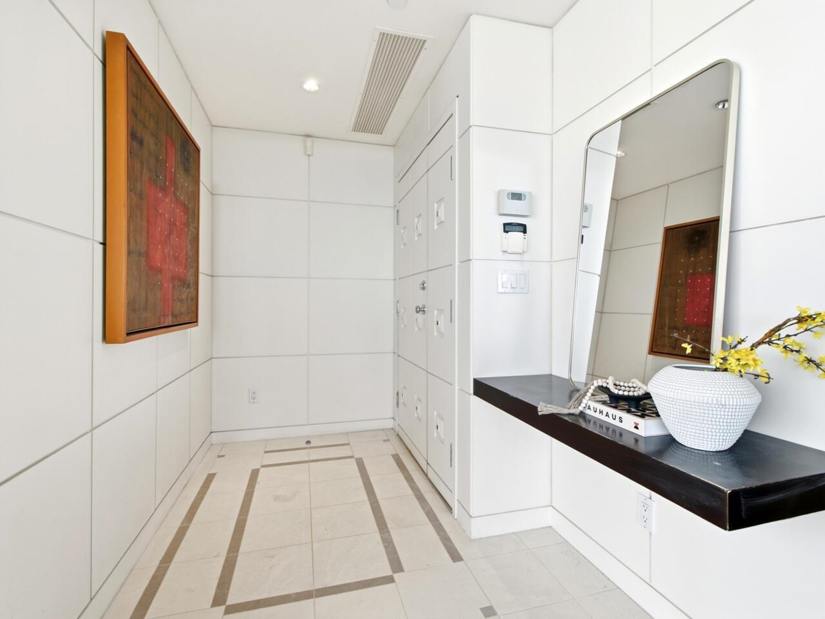 Office / Den Photo of 4302 1408 Strathmore Mews, Vancouver, BC