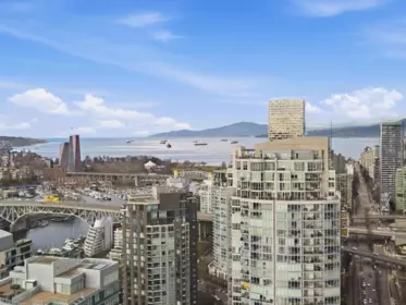 Hot Tub / Spa Photo of 4302 1408 Strathmore Mews, Vancouver, BC