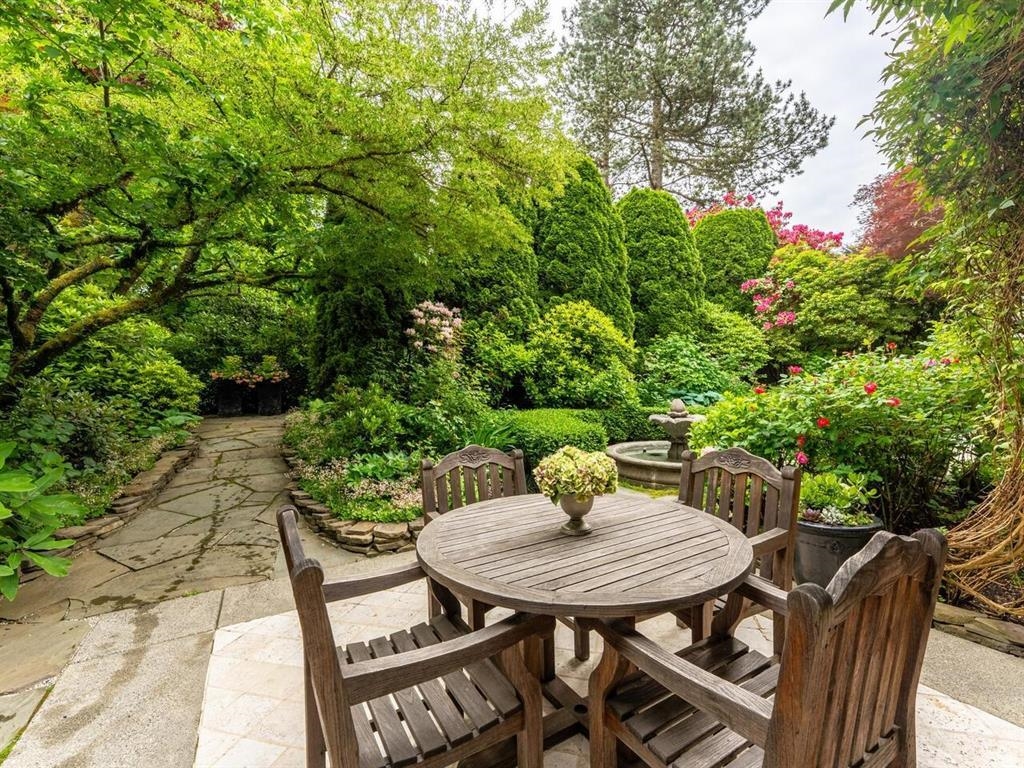 Family Room Photo of 1660 Angus Drive, Vancouver, BC