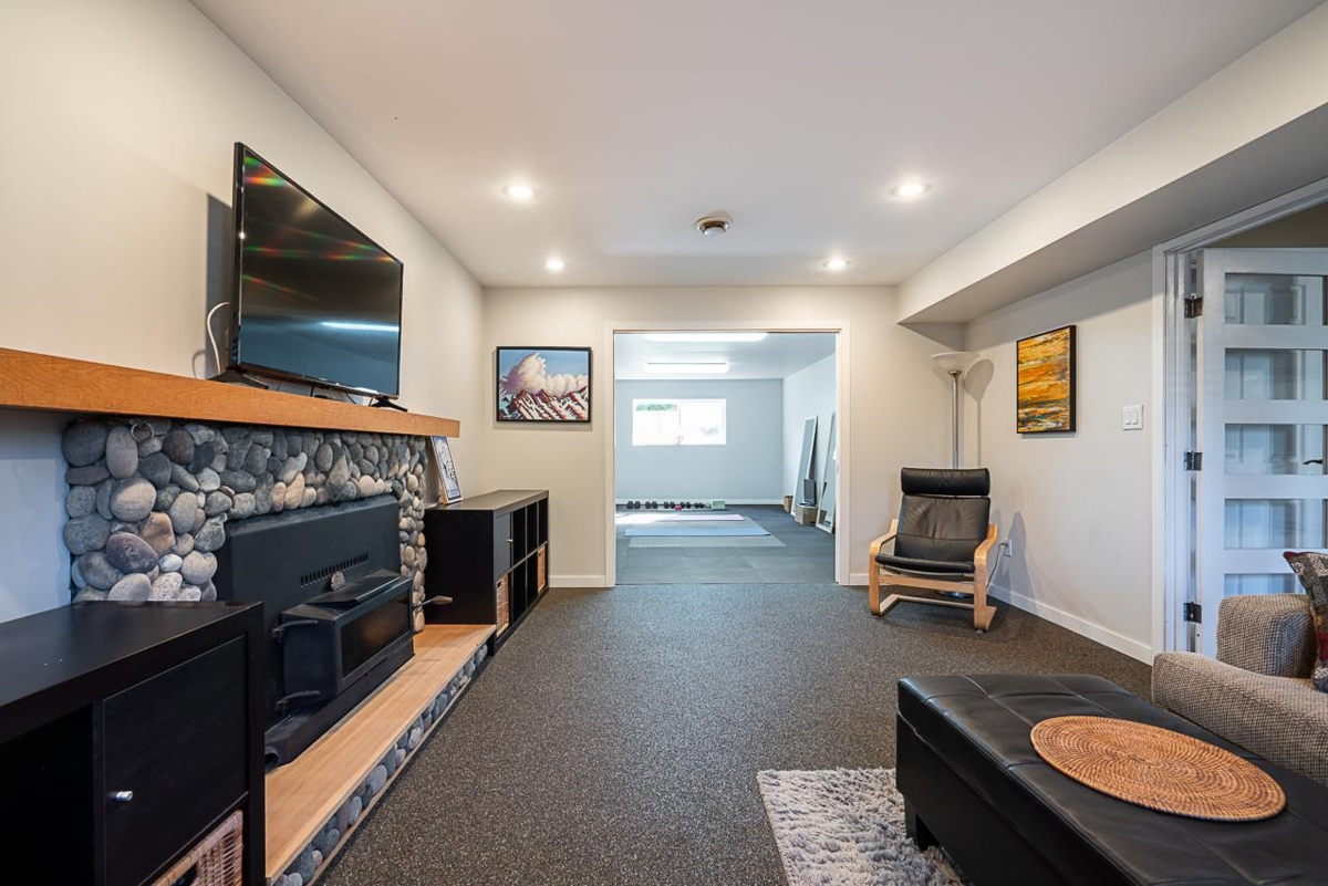 Backyard Photo of 21674 Manor Avenue, Maple Ridge, BC