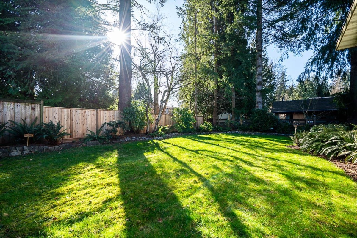 Community Amenities Photo (Clubhouse) of 21674 Manor Avenue, Maple Ridge, BC