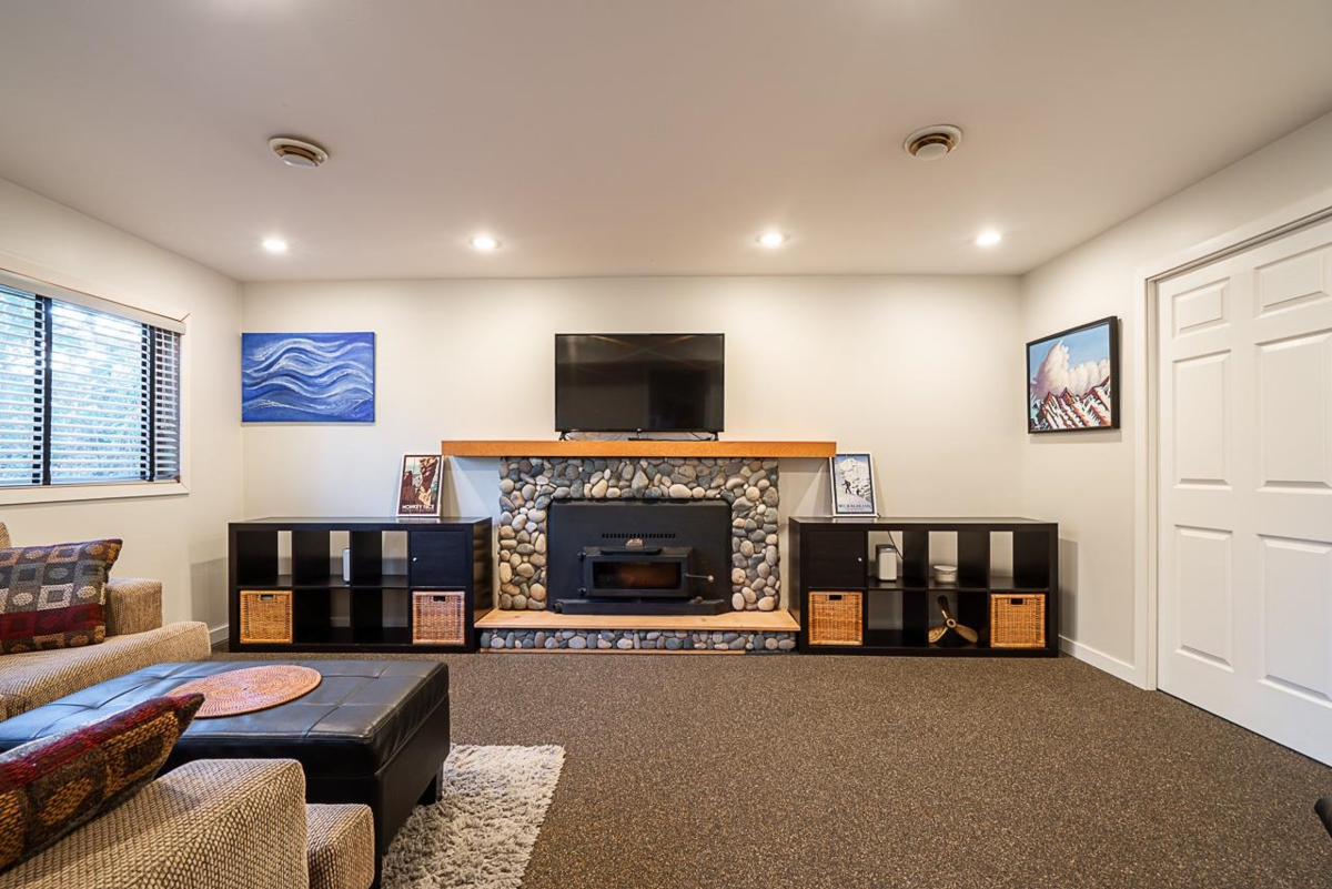 Outdoor Patio Photo of 21674 Manor Avenue, Maple Ridge, BC