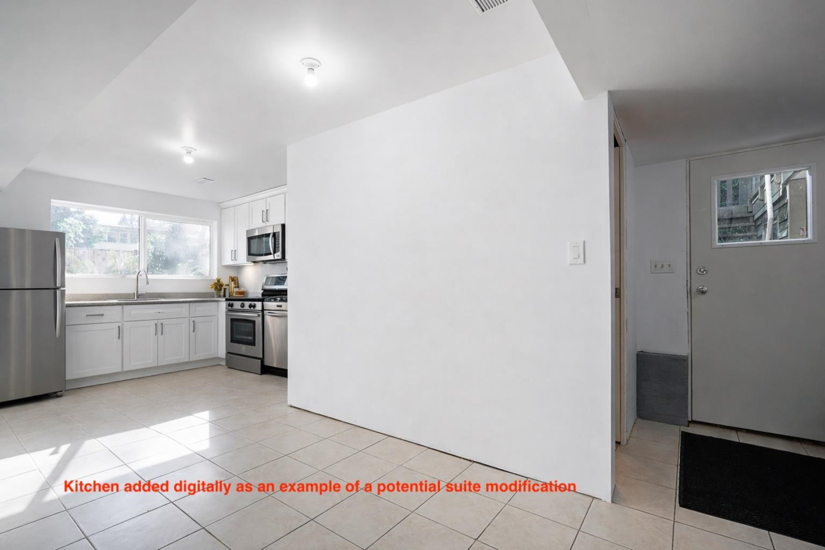 Swimming Pool Photo of 21674 Manor Avenue, Maple Ridge, BC