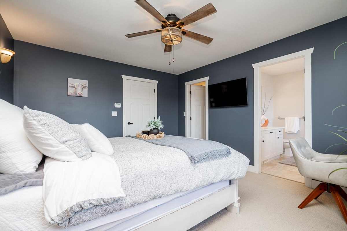 Guest Bathroom Photo of 7350 194 Street, Surrey, BC