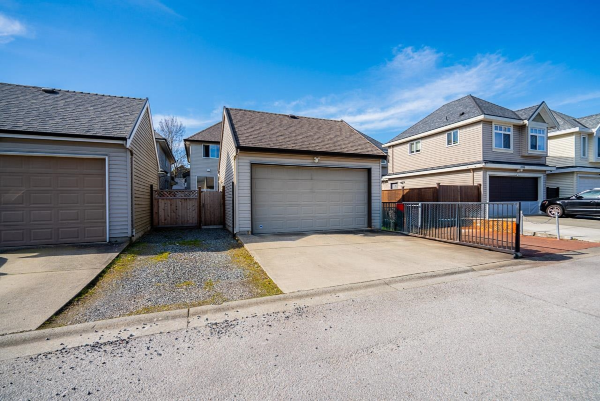 Neighborhood Park Photo Near 7350 194 Street, Surrey, BC