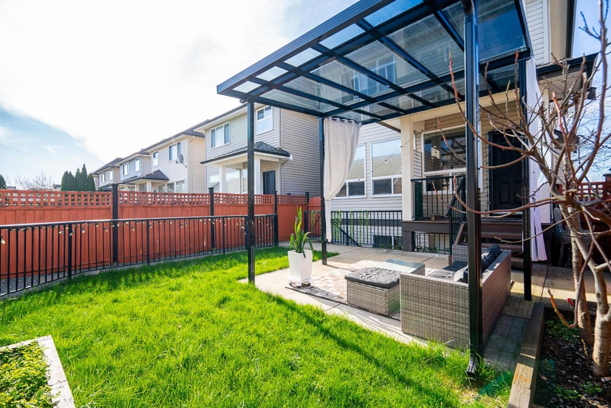 Outdoor Kitchen Photo of 7350 194 Street, Surrey, BC