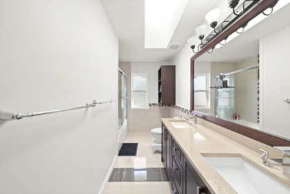 Primary Bathroom Photo of 13356 59 Avenue, Surrey, BC