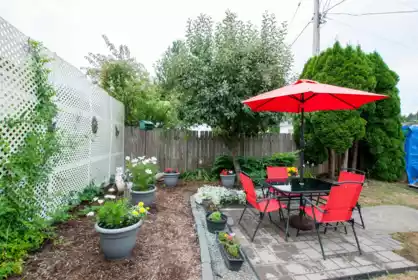 Garage Interior Photo of 30 46484 Chilliwack Lake Road, Chilliwack, BC