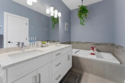 Hallway Photo of 64 14550 Morris Valley Road, Mission, BC