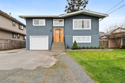 45362 Wells Road, Chilliwack, BC, Chilliwack — Single Family Residence for sale