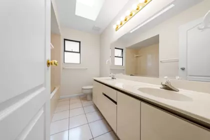 Hot Tub / Spa Photo of 2291 E 40th Avenue, Vancouver, BC