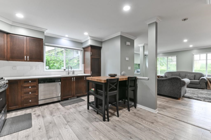Breakfast Nook Photo of 135 12040 68 Avenue, Surrey, BC