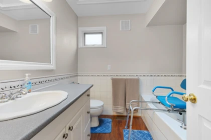 Basement Recreation Room Photo of 7444 184 Street, Surrey, BC