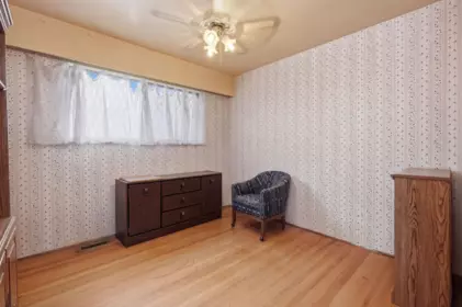 Primary Bedroom Photo of 4745 Gilpin Court, Burnaby, BC