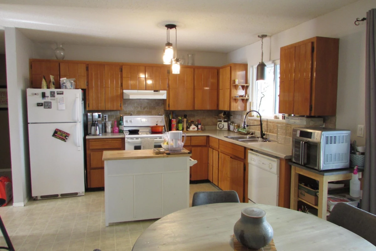 Family Room Photo of 45593 Mcintosh Drive, Chilliwack, BC