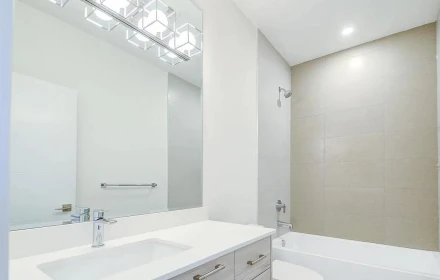 Primary Bathroom Photo of 62 7177 194a Street, Surrey, BC