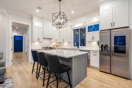 Breakfast Nook Photo of 16595 25a Avenue, Surrey, BC