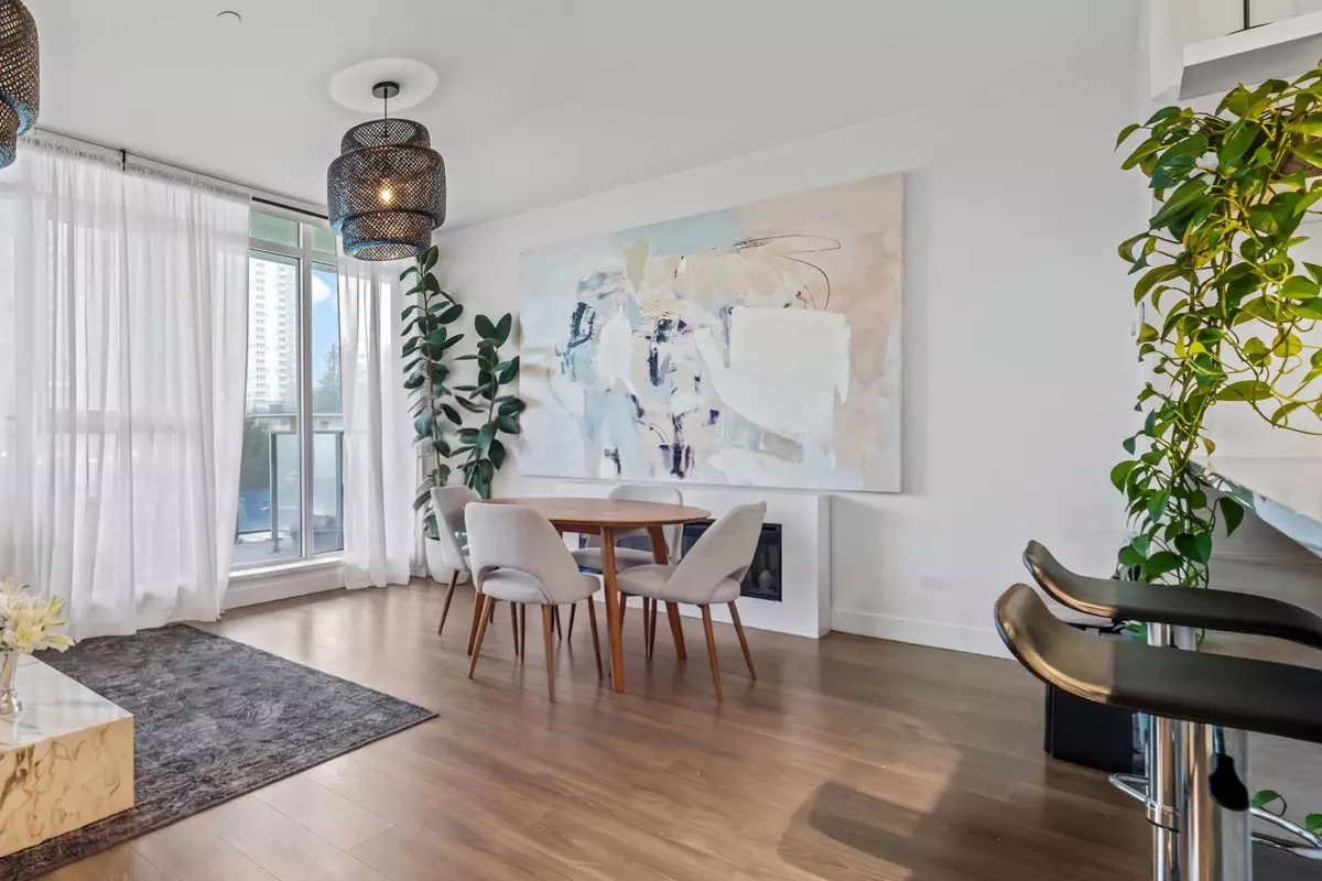 Dining Area Photo of 504 652 Whiting Way, Coquitlam, BC