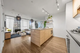 504 652 Whiting Way, Coquitlam, BC