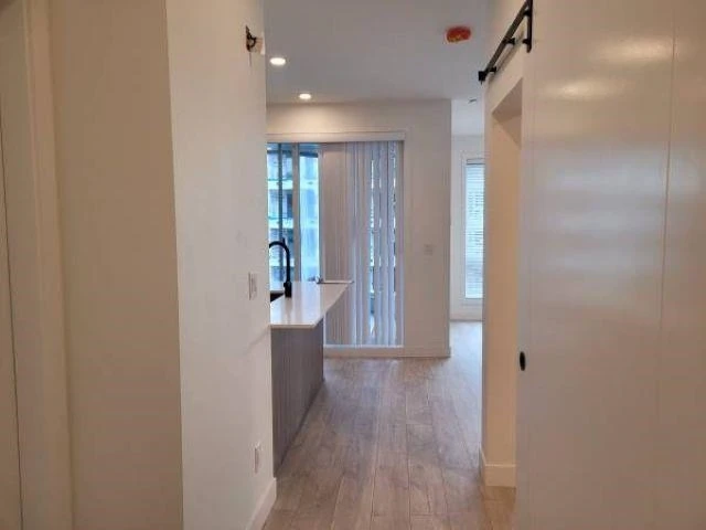 Dining Area Photo of 410 32828 Landeau Place, Abbotsford, BC