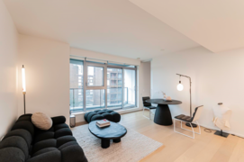606 889 Pacific Street, Vancouver, BC