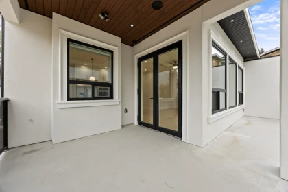 Garden / Landscaping Photo of 10266 166a Street, Surrey, BC