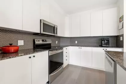 210 6268 Eagles Drive, Vancouver, BC, Vancouver — Apartment/Condo for sale