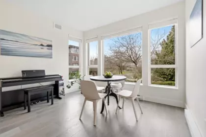 210 6268 Eagles Drive, Vancouver, BC, Vancouver — Apartment/Condo for sale