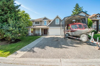 8011 163rd Street, Surrey, BC, Surrey — Single Family Residence for sale