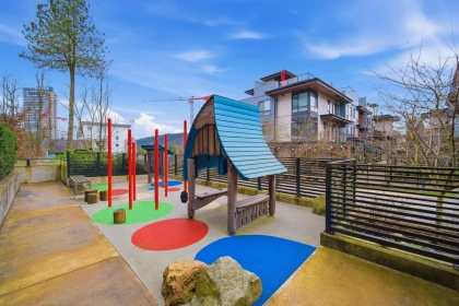 Swimming Pool Photo of 206 708 Lea Avenue, Coquitlam, BC