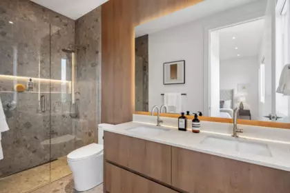 Hot Tub / Spa Photo of 1 3642 W 20th Avenue, Vancouver, BC